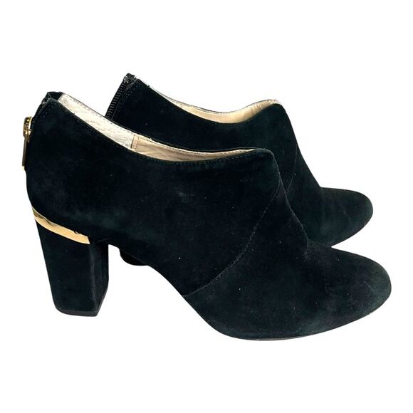 Adrienne Vittadini Black Suede Leather Booties Ankle Boots Womens Shoes 6.5 - Picture 1 of 12